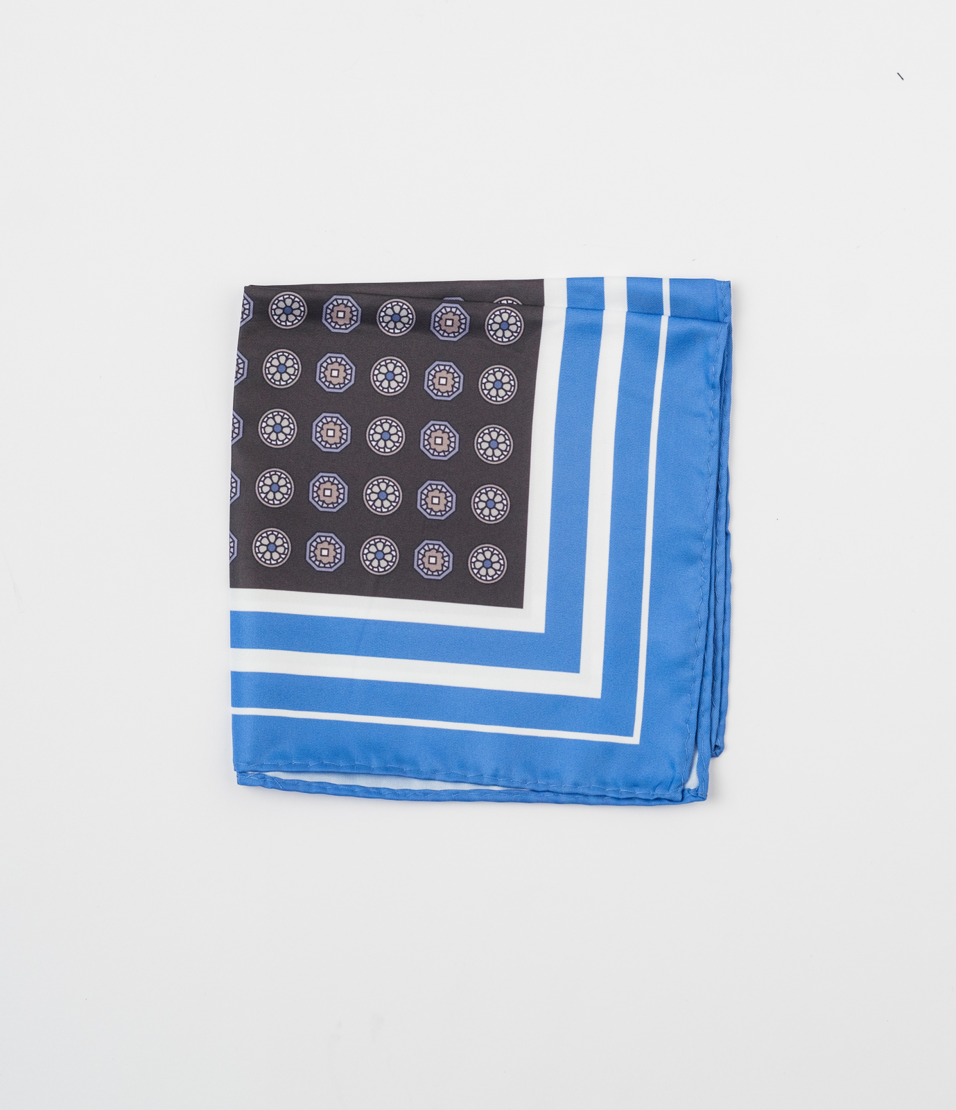 Платок-паше с узорами