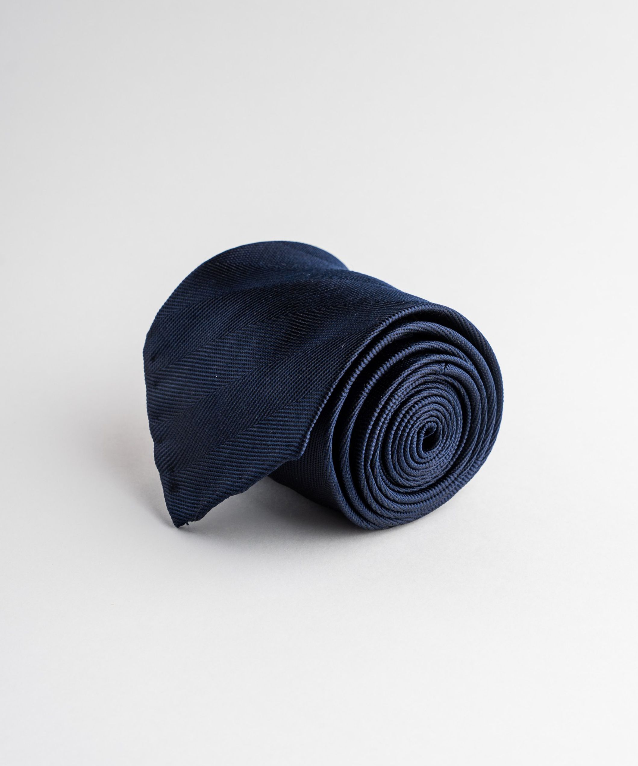 Синий фактурный галстук