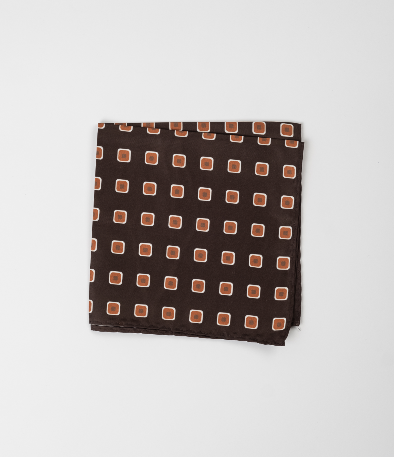 Платок в коричневых оттенках