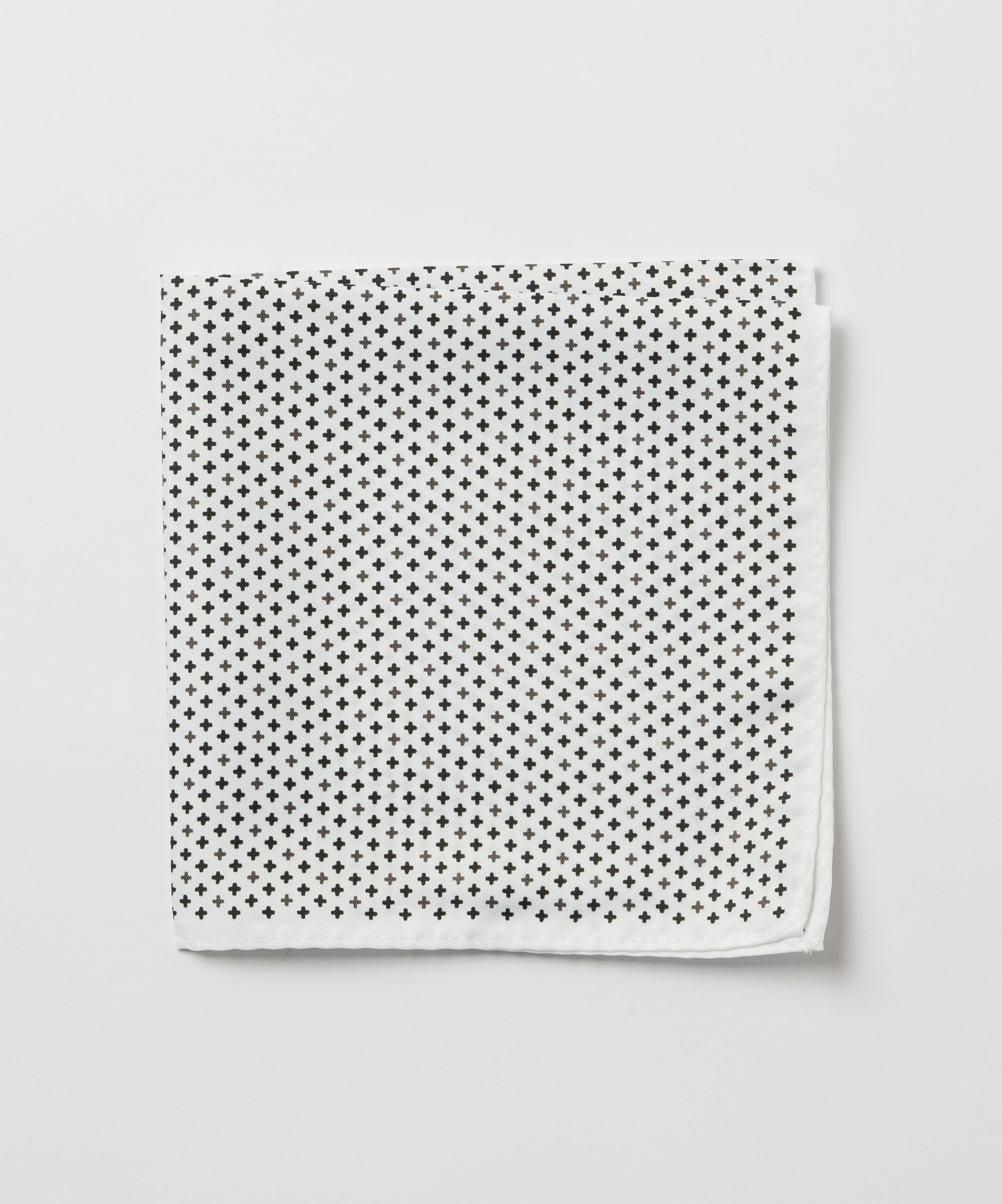 Белый платок-паже в крестик