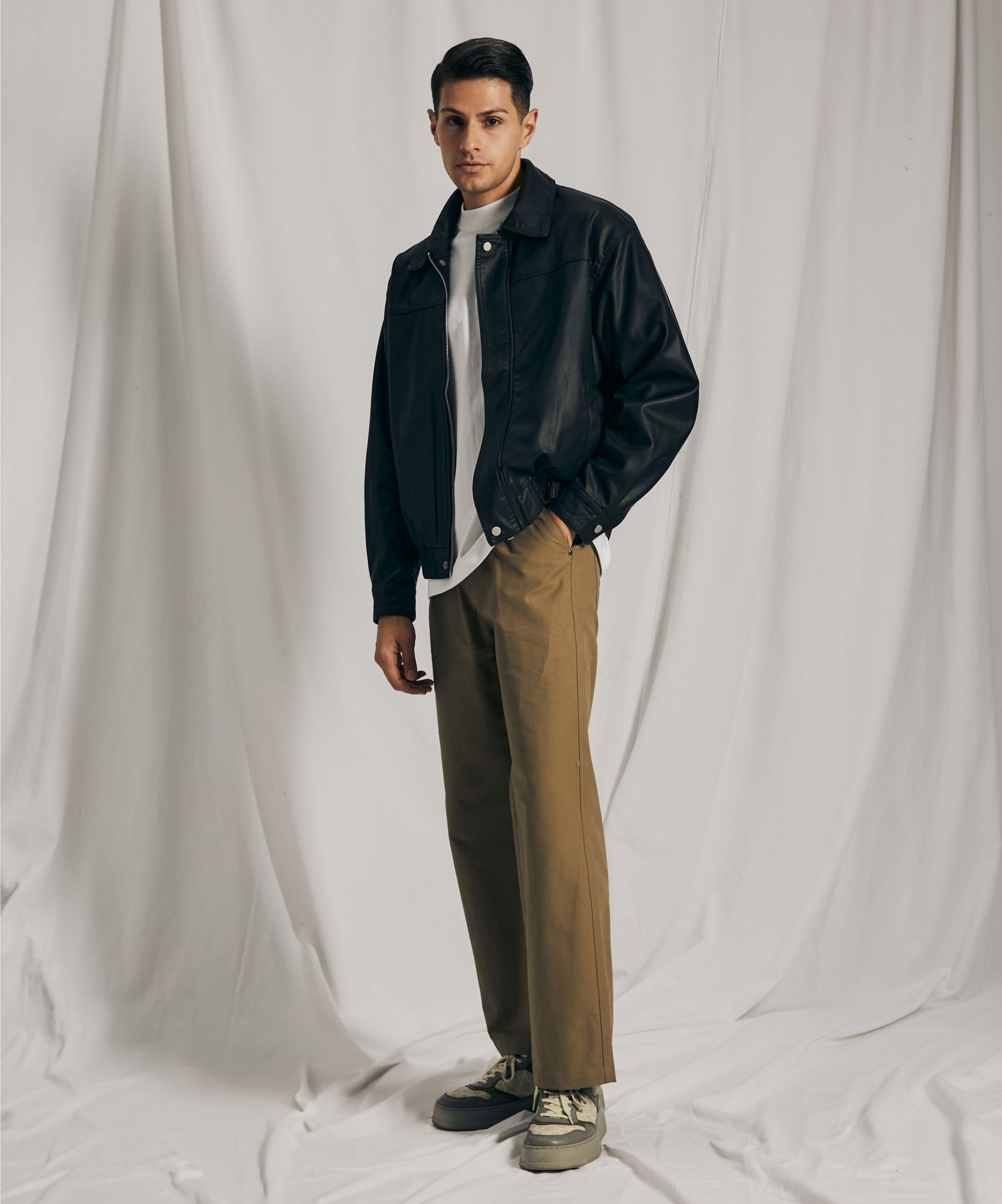 Брюки прямого кроя песочного оттенка