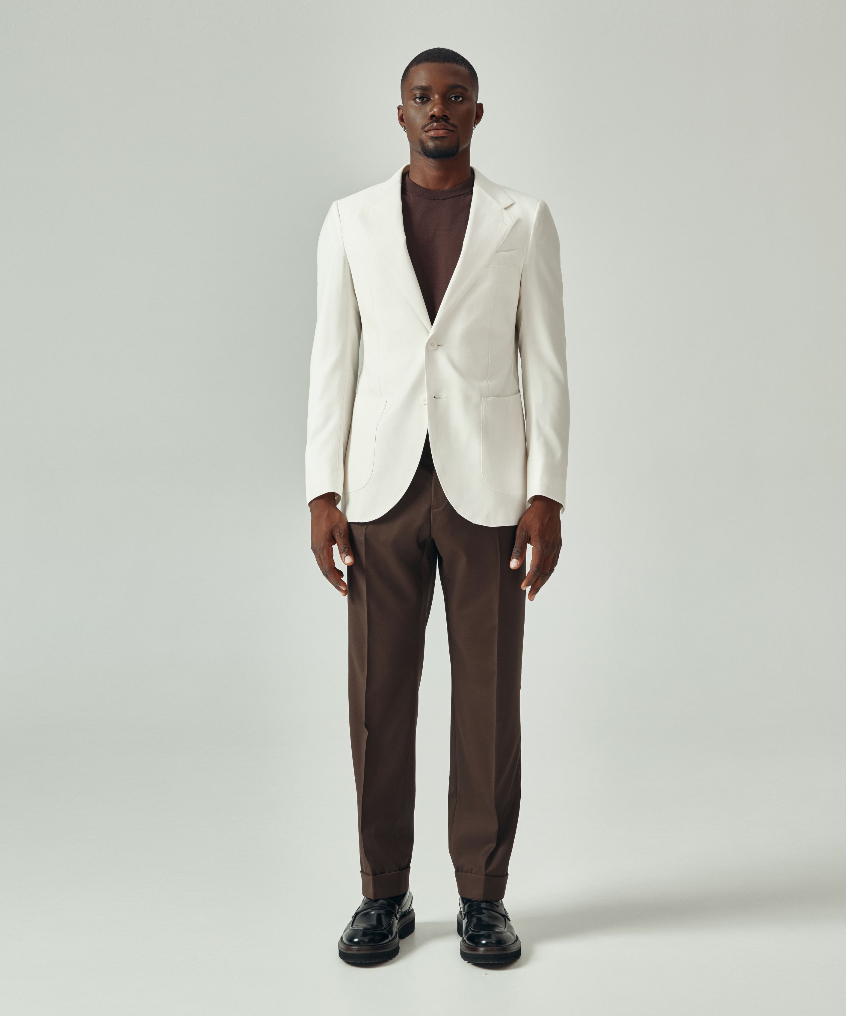 Однобортный костюм-компаньон