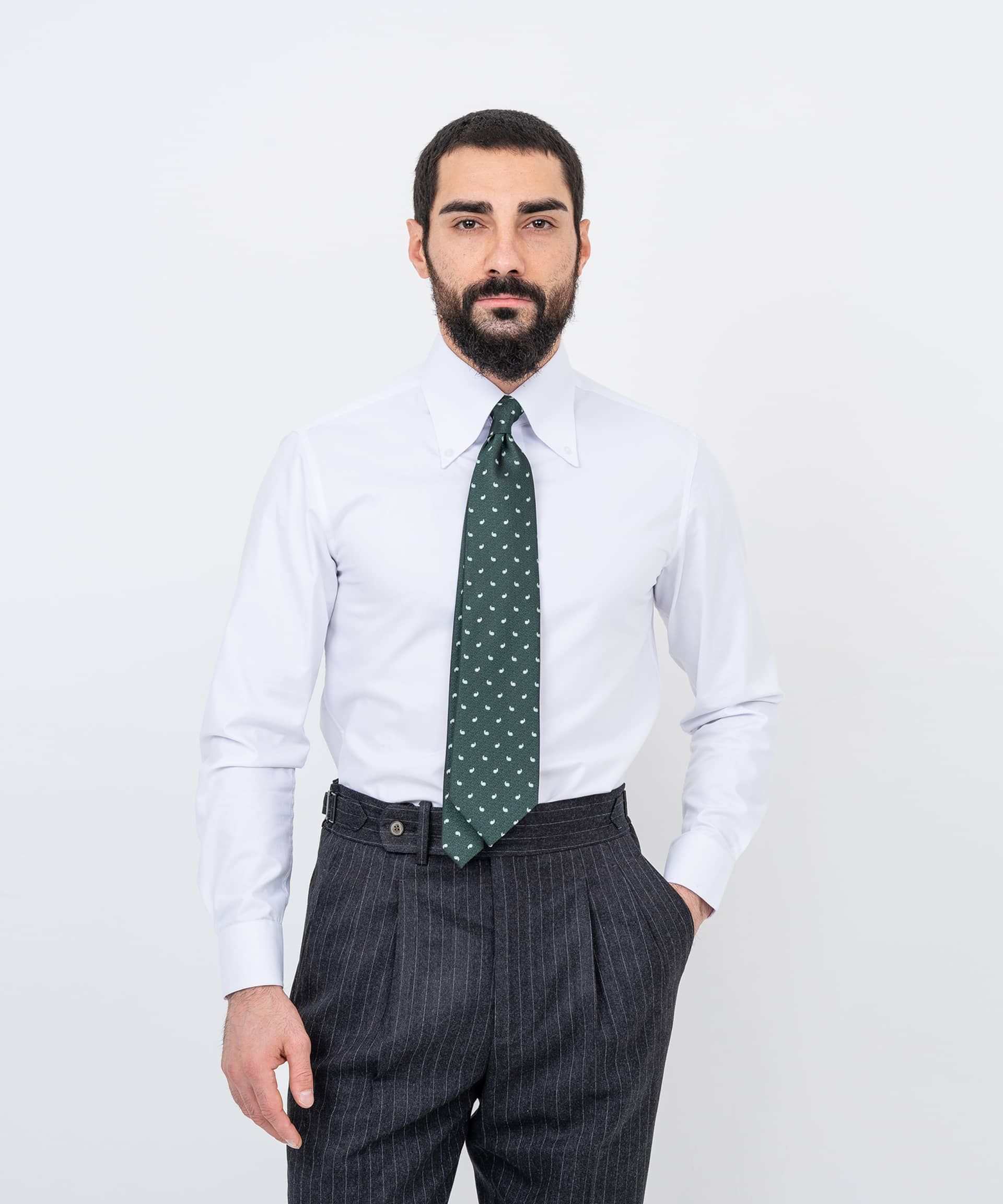 Белая классическая сорочка