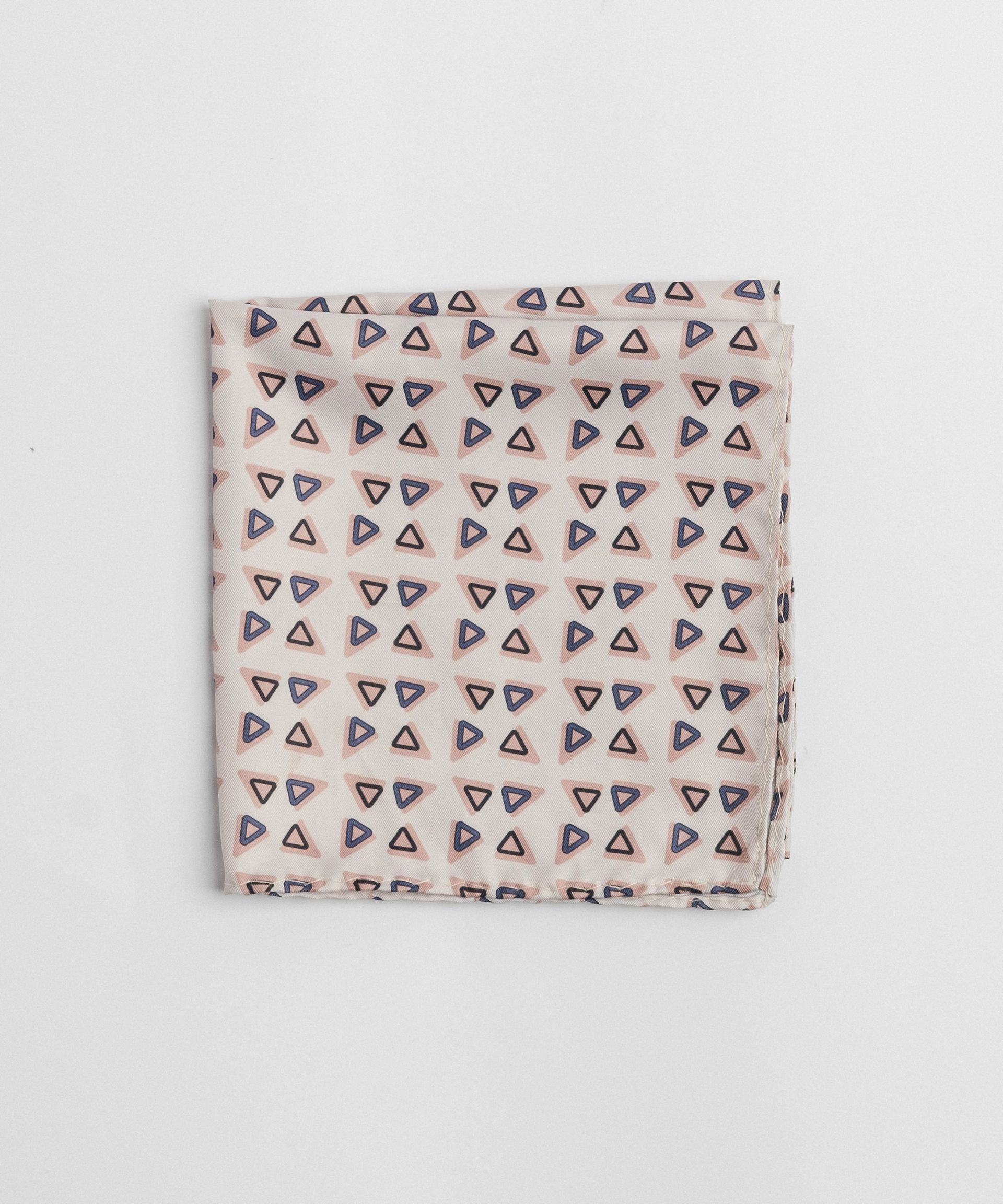 Розовый платок-паше с узором